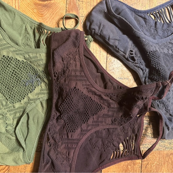 "LIKE" this listing to be notified of new listings  <3 - Picture 12 of 12